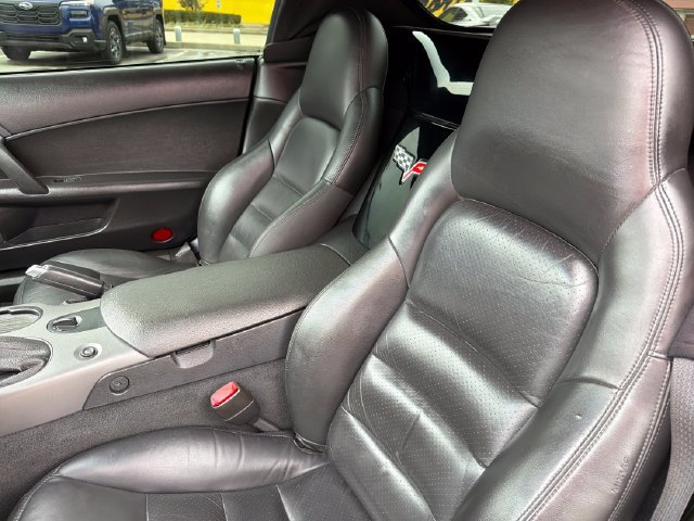 Used 2006 Chevrolet Corvette Convertible w/ Preferred Equipment Group RWD image 20