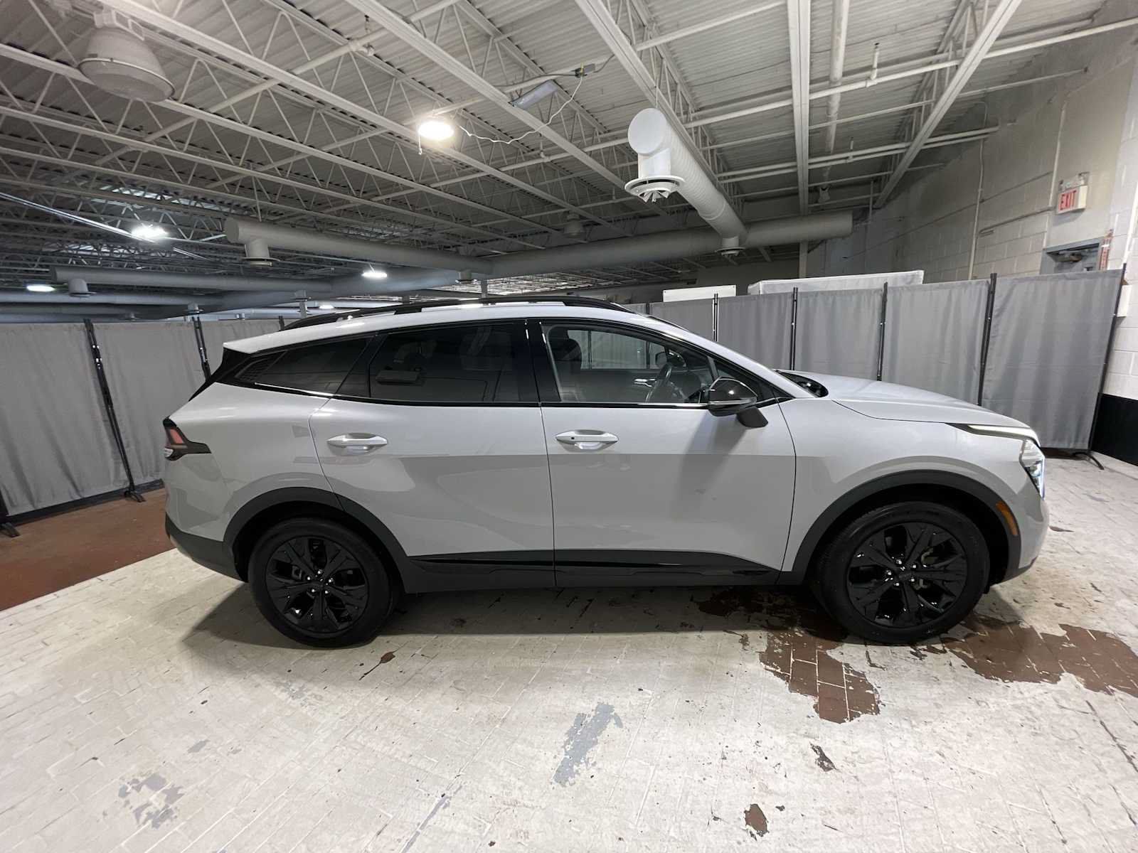 Used 2025 Kia Sportage X-Line AWD/4WD image 27