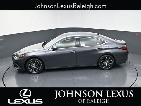 New 2025 Lexus ES 350 w/ Premium Package image 30