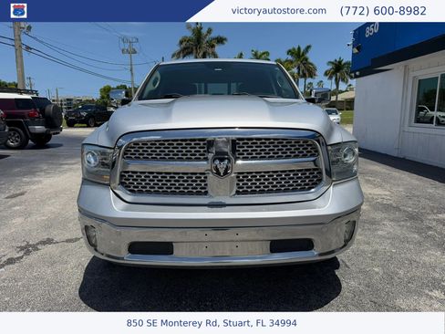 Used 2018 RAM 1500 Laramie w/ Convenience Group AWD/4WD image 8