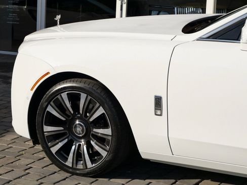 Certified 2024 Rolls-Royce Ghost image 13