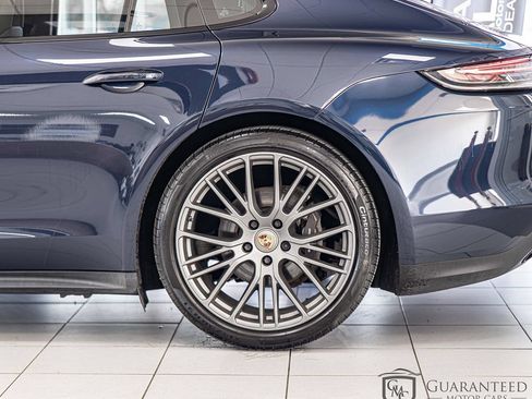 Used 2023 Porsche Panamera 4 Platinum Edition w/ Assistance Package AWD/4WD image 8