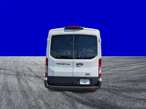 New 2026 Ford Transit 250 148 Medium Roof RWD image 4