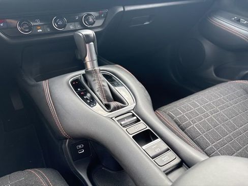 Used 2024 Honda HR-V Sport image 17