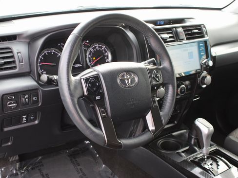 Used 2024 Toyota 4Runner TRD Off-Road image 10