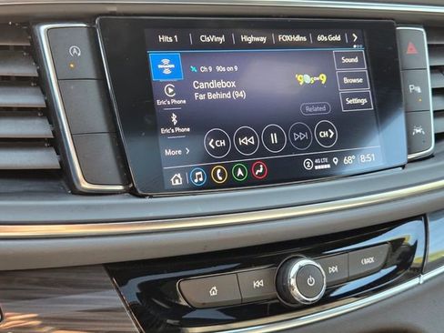 Certified 2023 Buick Enclave Essence w/ Experience Buick Package FWD image 31