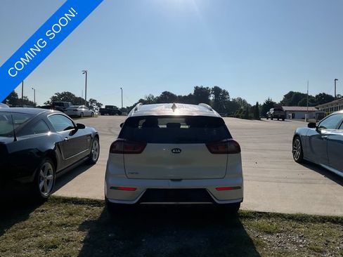 Used 2019 Kia Niro LX FWD image 6
