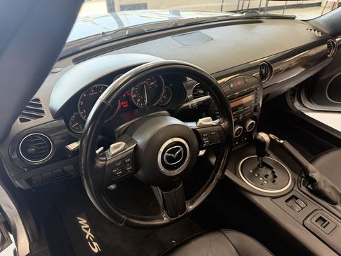 Used 2015 MAZDA MX-5 Miata Grand Touring w/ Premium Package RWD image 25
