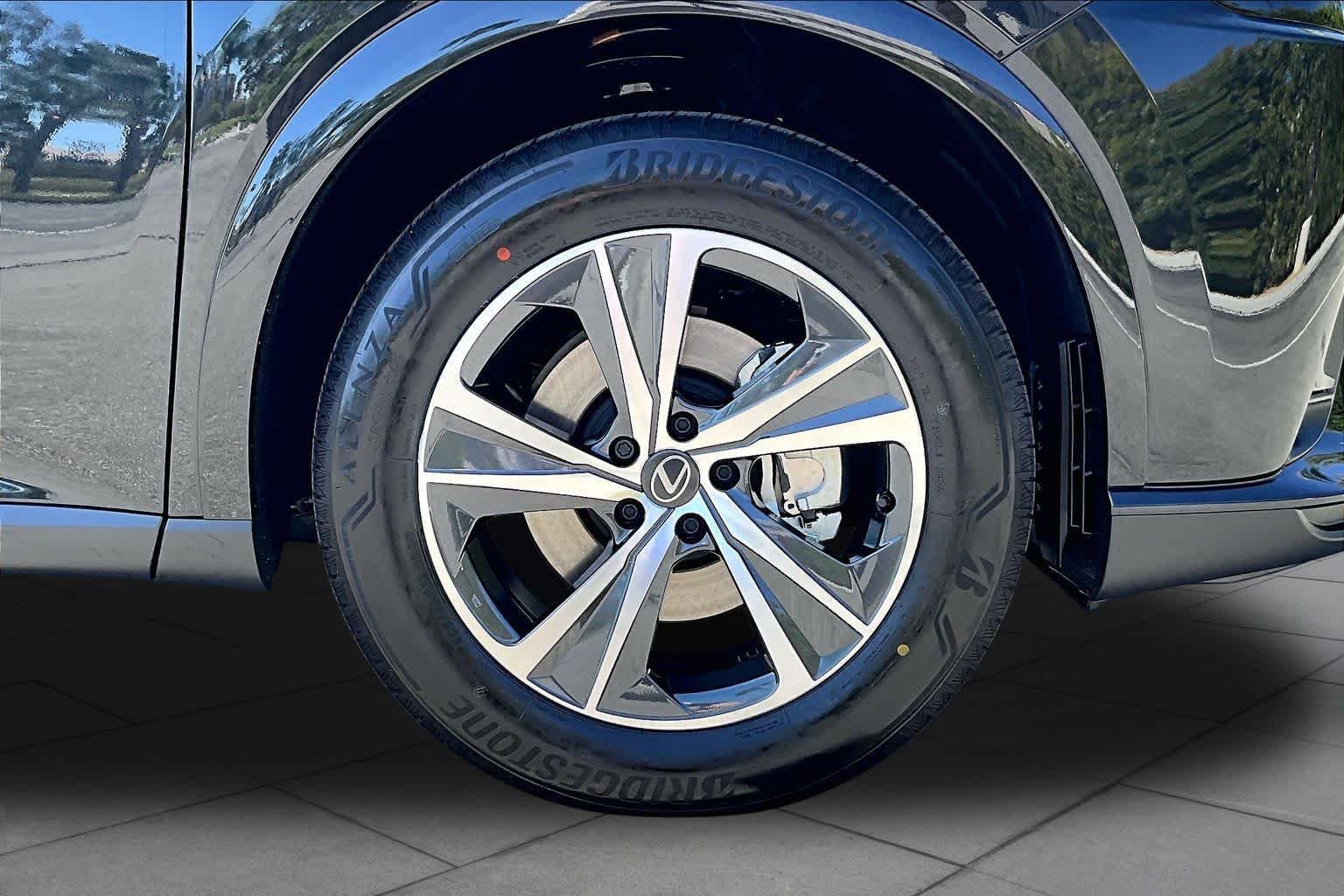 New 2026 Lexus RX 350 Premium FWD image 9