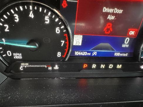 Used 2020 Ford Explorer Limited w/ Class III Trailer Tow Package image 15