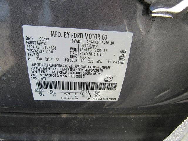 Used 2022 Ford Explorer XLT AWD/4WD image 30