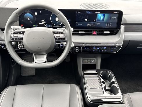 New 2026 Hyundai Ioniq 5 SEL image 23