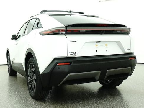 New 2026 Toyota C-HR AWD/4WD image 22