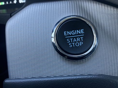 Certified 2025 Ford Explorer Active image 27