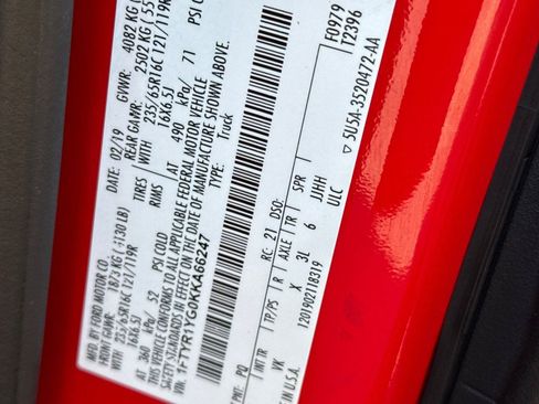 Used 2019 Ford Transit 250 130 Low Roof RWD image 32