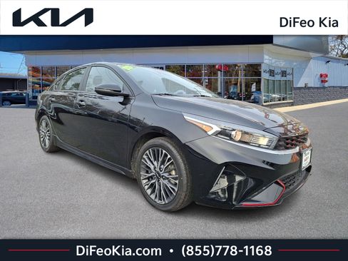 Certified 2023 Kia Forte GT-Line image 1