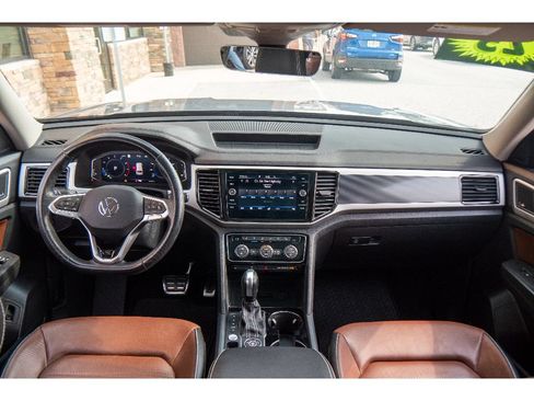 Used 2023 Volkswagen Atlas SEL Premium AWD/4WD image 13