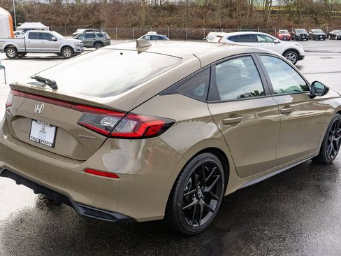 Certified 2025 Honda Civic Sport image 14