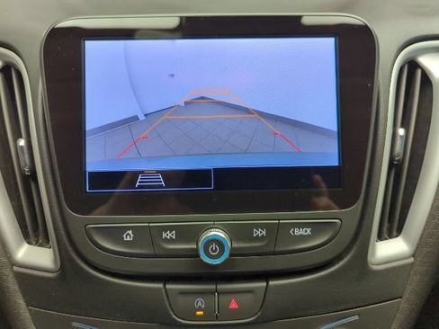Used 2023 Chevrolet Malibu LT FWD image 19