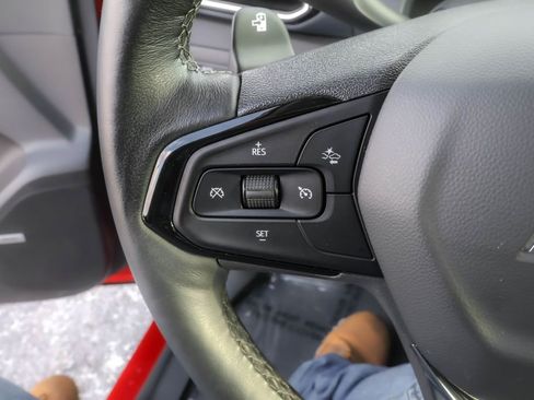 Used 2023 Chevrolet Bolt EUV Premier w/ Sun & Sound Package image 18