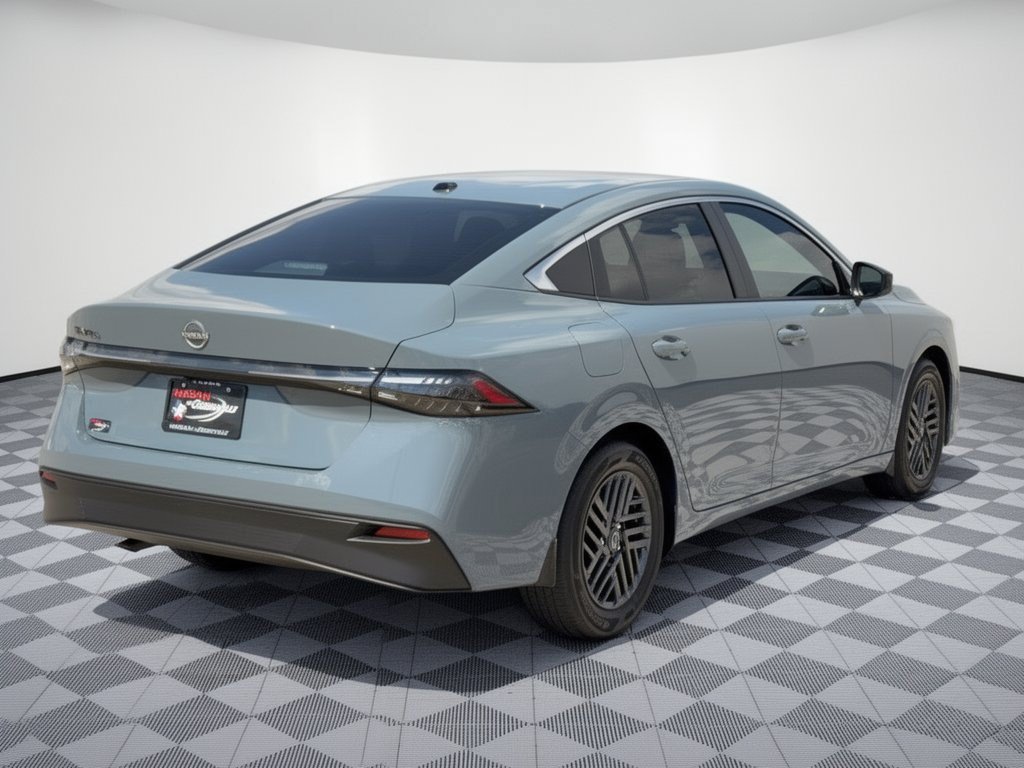 New 2027 Nissan Sentra SV FWD image 9