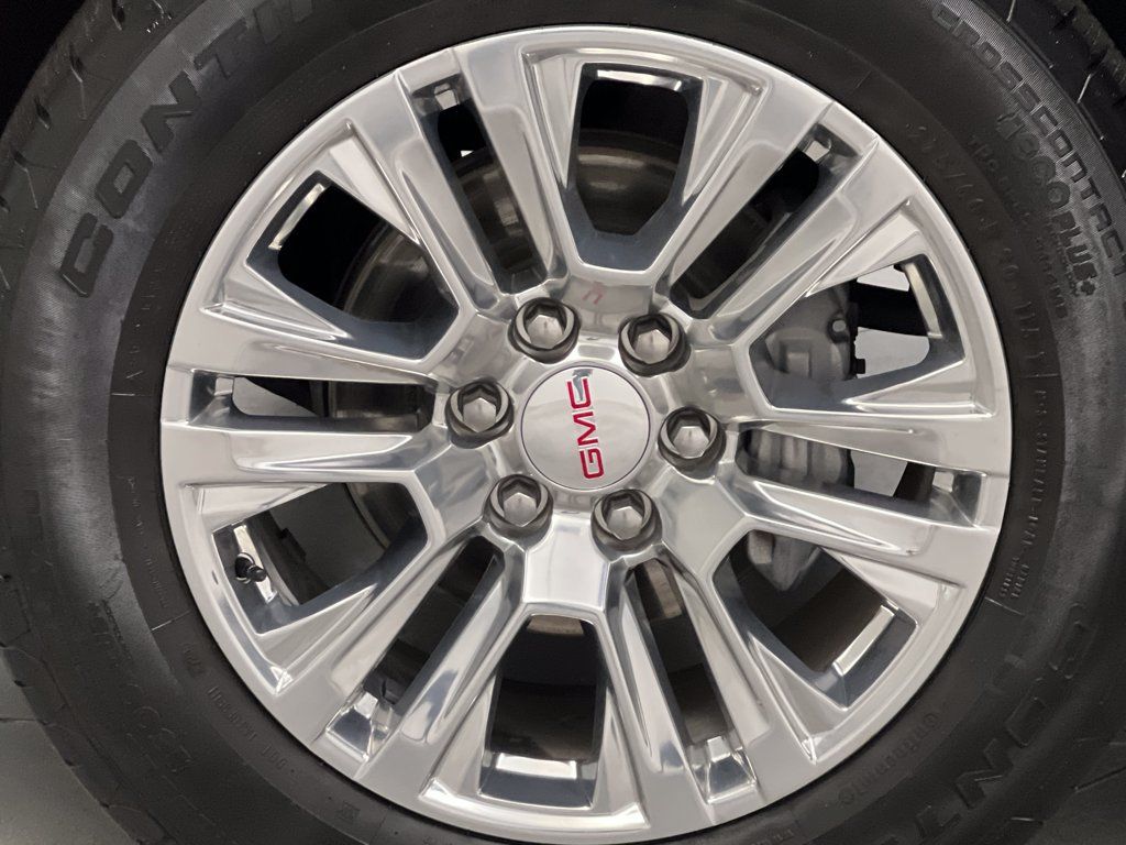 Used 2025 GMC Yukon XL Denali RWD image 73