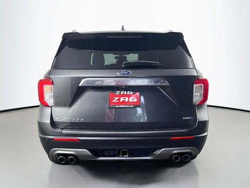 Used 2020 Ford Explorer Platinum w/ Premium Technology Package AWD/4WD image 4