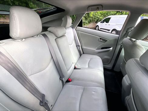 Used 2012 Toyota Prius Three FWD image 18