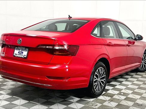 Used 2019 Volkswagen Jetta SE image 12