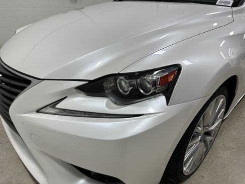 Used 2016 Lexus IS 300 AWD w/ Premium Package image 6