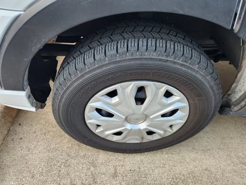 Used 2024 Ford Transit 350 XLT RWD image 8
