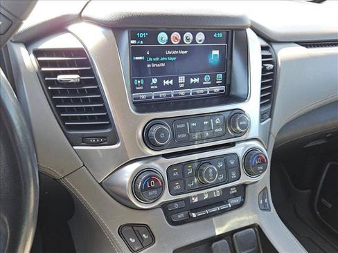 Used 2019 Chevrolet Tahoe LT AWD/4WD image 13