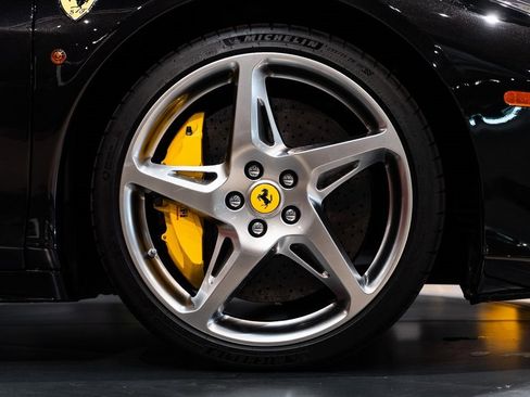 Used 2011 Ferrari 458 Italia Coupe image 16