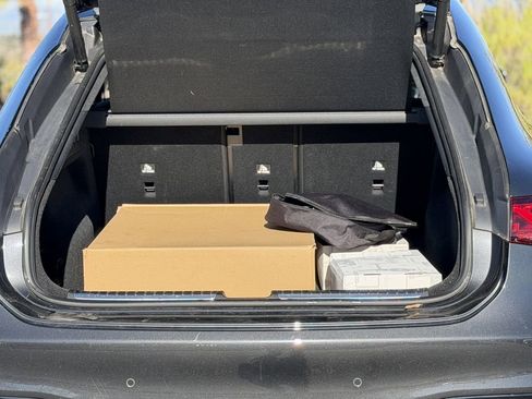 Used 2023 Mercedes-Benz EQS 580 4MATIC Sedan image 13