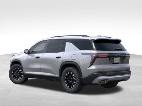New 2026 Chevrolet Traverse Z71 w/ Driver Confidence Package AWD/4WD image 3