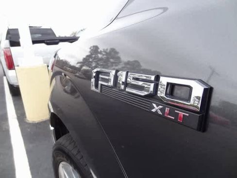 Used 2020 Ford F150 XLT image 18