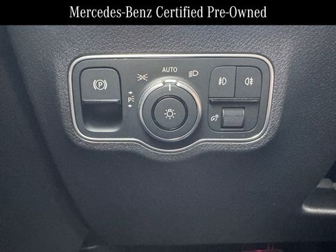 Certified 2023 Mercedes-Benz GLB 250 4MATIC image 8