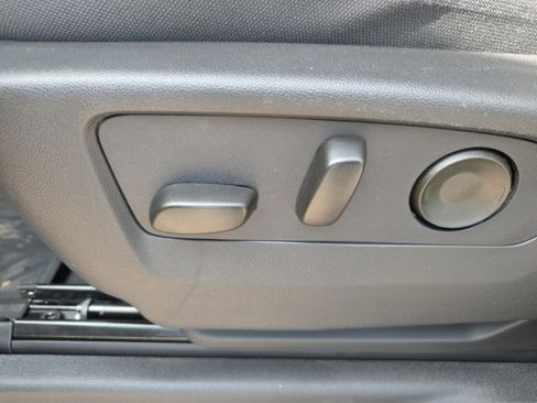 New 2026 Chevrolet Silverado 1500 Custom Trail Boss w/ Dark Appearance Package image 13