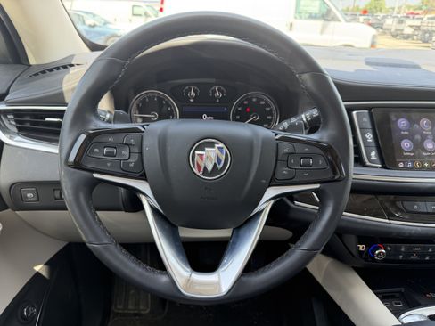 Used 2024 Buick Enclave Essence w/ Experience Buick Package FWD image 17
