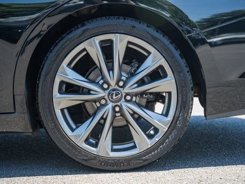 Used 2019 Lexus ES 350 F Sport w/ Accessory Package FWD image 18
