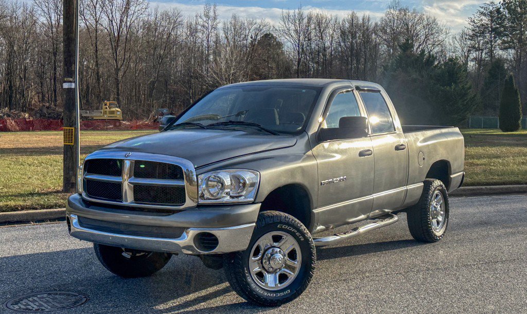 Used 2006 Dodge Ram 2500 Truck SLT w/ Trailer Tow Group AWD/4WD image 3