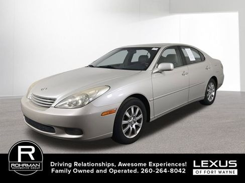 Used 2004 Lexus ES 330 image 1