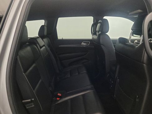 Used 2017 Jeep Grand Cherokee Limited AWD/4WD image 19