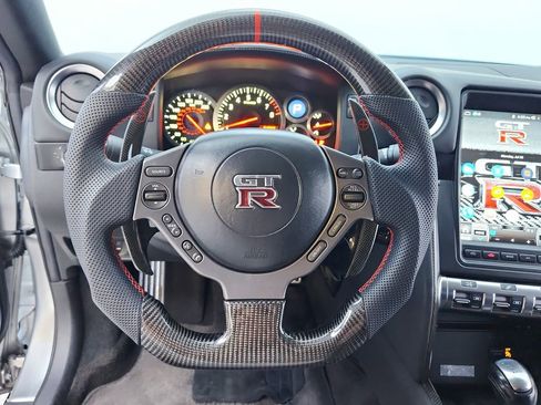 Used 2010 Nissan GT-R Premium AWD/4WD image 23