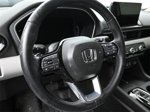 Used 2023 Honda Pilot EX-L image 22