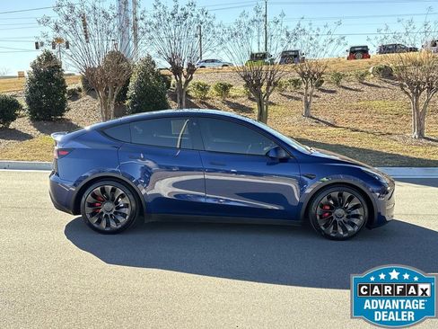 Used 2022 Tesla Model Y Performance image 6