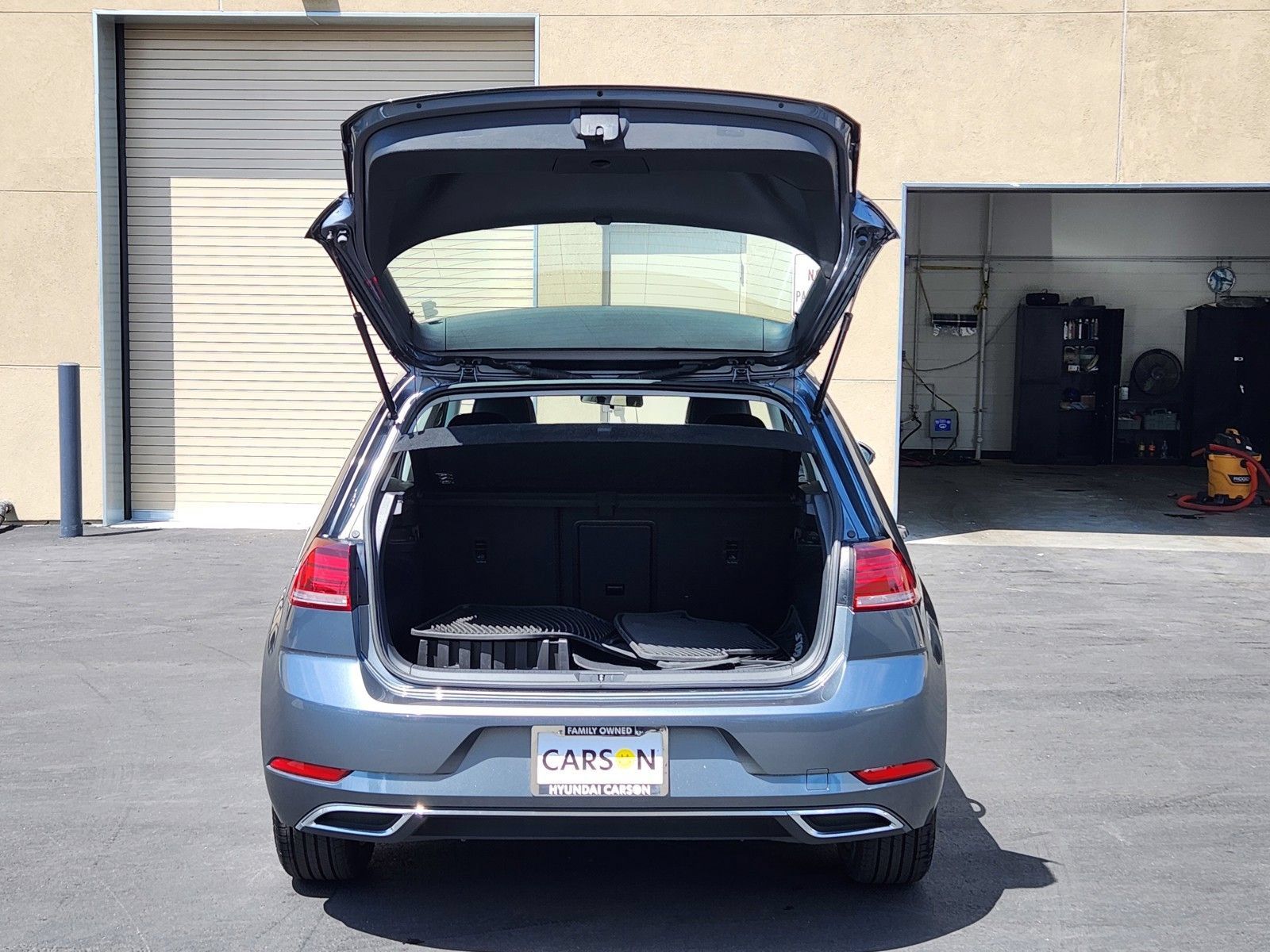 Used 2021 Volkswagen Golf 4-Door FWD image 11