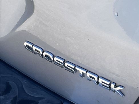 Used 2024 Subaru Crosstrek 2.0i Premium AWD/4WD image 10