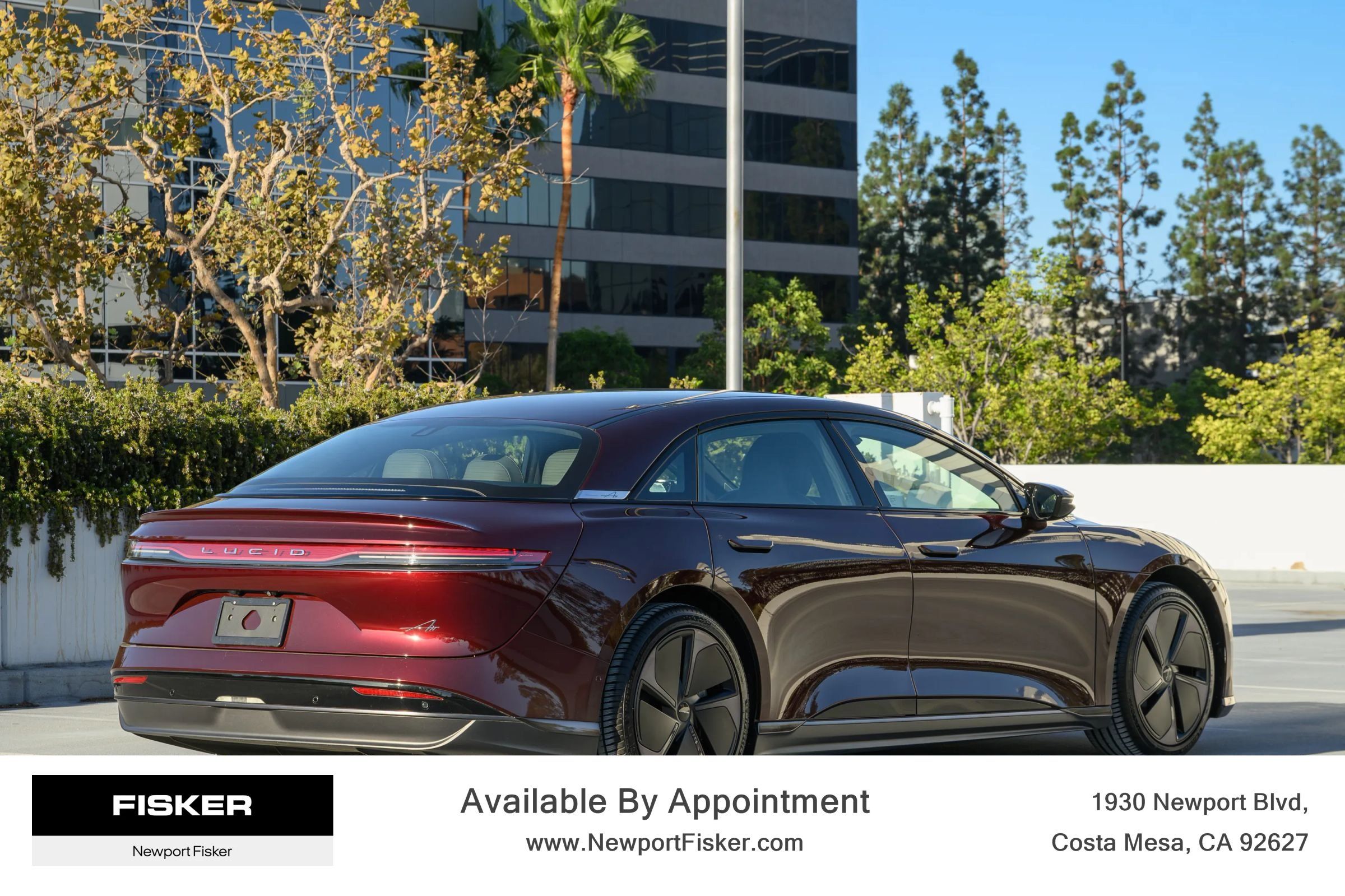 Used 2024 Lucid Air Pure RWD image 7