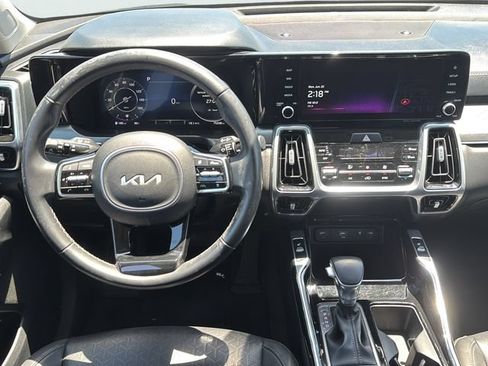 Used 2023 Kia Sorento SX AWD/4WD image 20